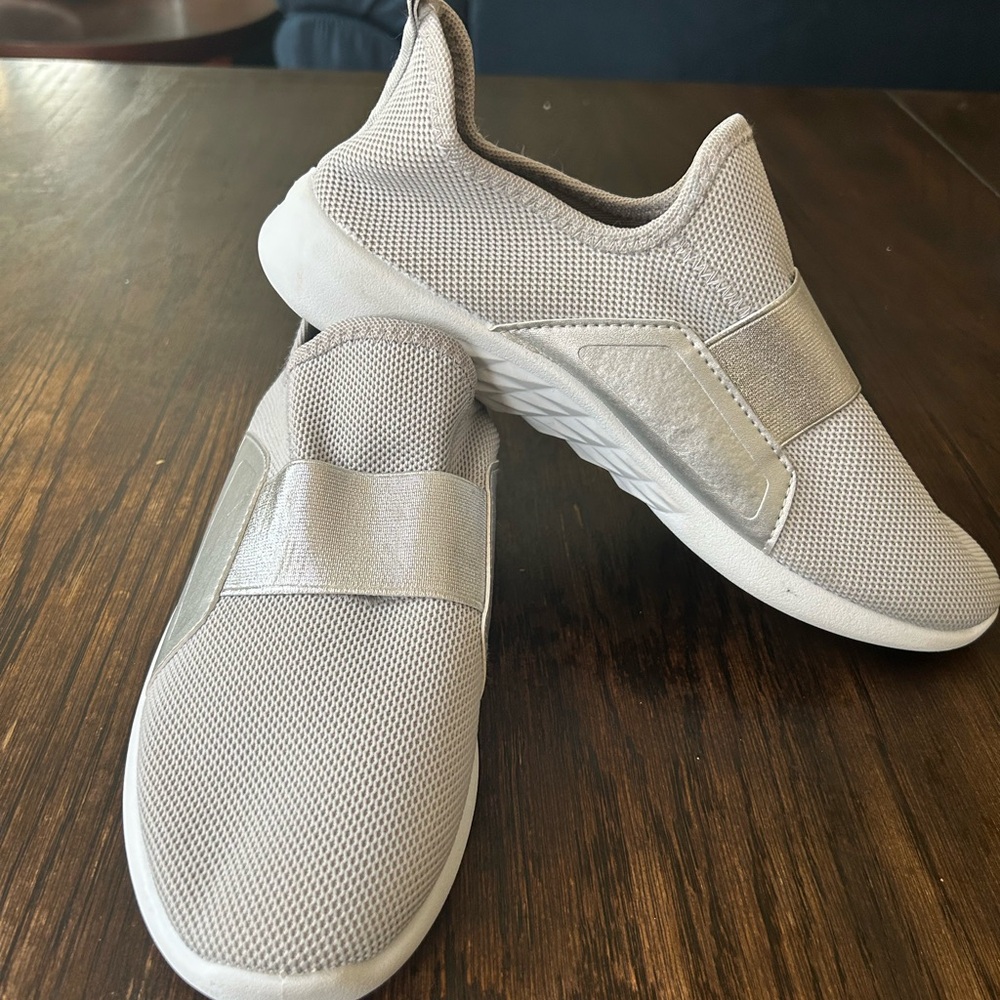 Pro Player Gray and White Slip-On Sneakers